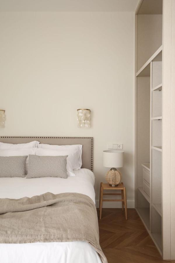 Deluxe Apartment Near Gran Via Madrid Exteriör bild